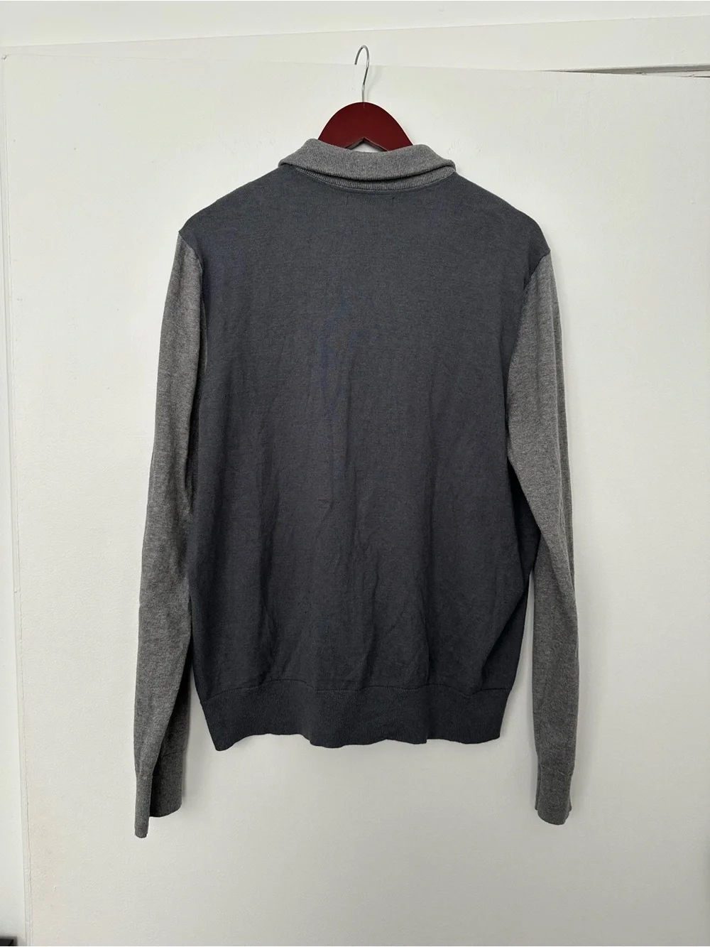 Silk & Cotton Banana Republic Men’s Gray Full-Zip Sweater